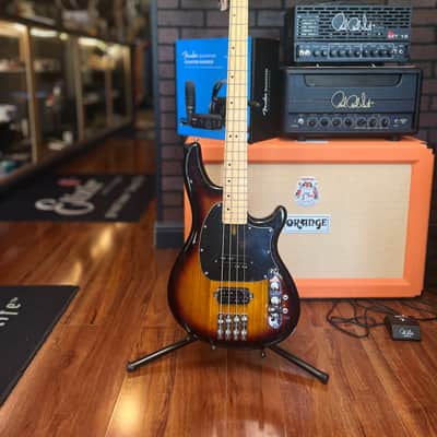 Schecter CV-4 Bass 2010s - 3-Tone Sunburst image 2