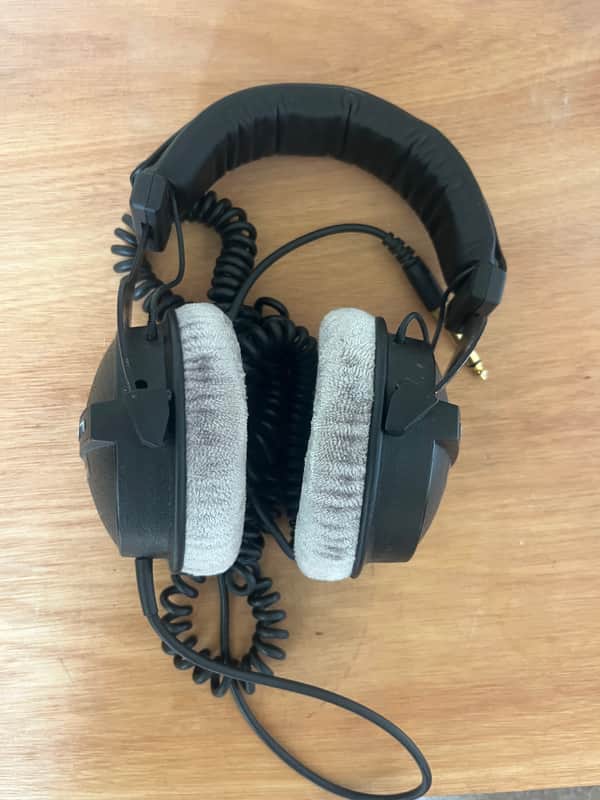 Beyerdynamic DT 770 Pro 250 Ohm - Black image 1