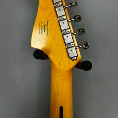 Squier Classic Vibe 60s Jazzmaster 2025 - 3-Color Sunburst image 7