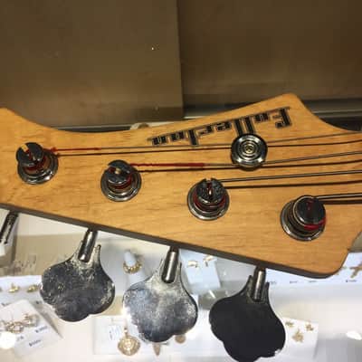 Fullerton Electric 4 Stings Bass Guitar, Red & White image 6