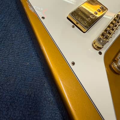 1993 Gibson Ltd Ed Flying V - #20 of 50 - Cadillac Gold image 12