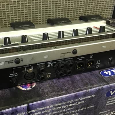 Digiech Vocalist Live 4 VL4 vocal Harmonizer And Effects image 3