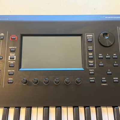 Roland Fantom 6 61-Key Workstation Keyboard 2019 - Present Black image 3