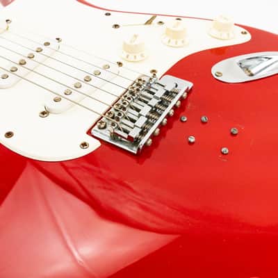 Squier Affinity Series Stratocaster – 22-Fret Rosewood Fretboard – 1997–2000 – Torino Red – Used; Good Condition image 12