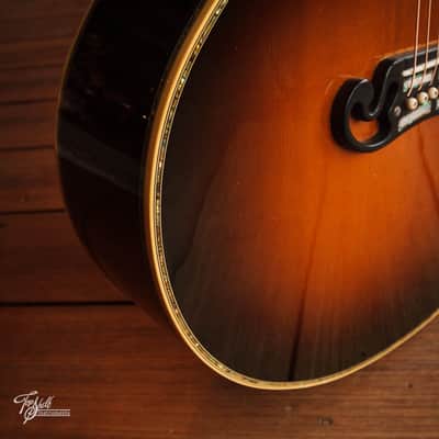 Gibson Custom Shop J-200 'Vine' Vintage Sunburst 2002 image 16