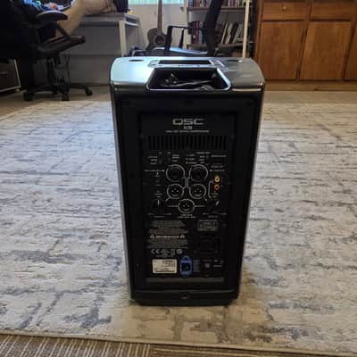 QSC K8 1000watt Loudspeaker image 2