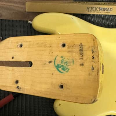 Fender Precision Bass, Maple Fretboard 1975 Olympic White image 13