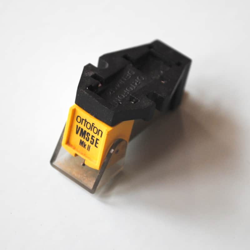 Ortofon VMS 5E MKII Cartridge Chrome / Black / White image 1