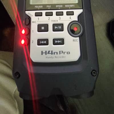 Zoom H4n PRO Handy Digital Multitrack Recorder 2010s - Silver / Black image 1