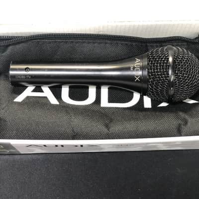 Audix OM2 Hypercardioid Dynamic Vocal Microphone image 2