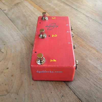 dpFX Pedals - 3 Loop Effects switcher, True-Bypass looper image 5