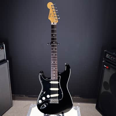 Fender MIJ Stratocaster Black Left Handed image 4