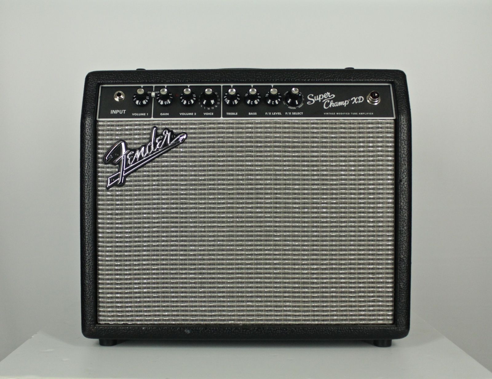 Fender Super Champ XD 2-Channel 15-Watt 1x10