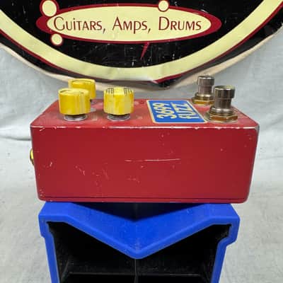 Danelectro 3699 Fuzz Pedal image 6
