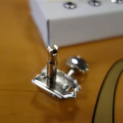 Fender Vintage style Ping Nickel Tuner set with bushings image 3