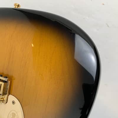 Fender Stratocaster American Deluxe 50th Anniversary Sunburst 2004 image 13