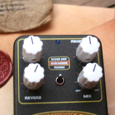 KEELEY "Memphis Sun – Lo-Fi Reverb, Echo and Double-Tracker" image 9