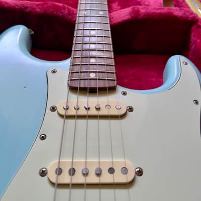 Fender CME Road Worn '60s Stratocaster Daphne Blue - Relic w/CS pickups and Case 7.67lbs image 16