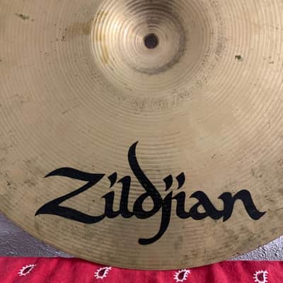 Zildjian 16" Medium Crash Cymbal - 1990’s image 10