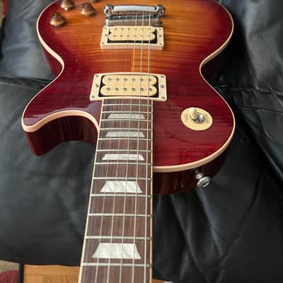 Gibson Les Paul Standard 2017 - Cherry Sunburst **STUNNING** image 17