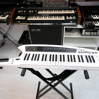 Roland AX-Synth 49-Key Shoulder Synthesizer 2009 - 2012 - White image 3