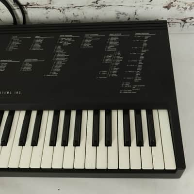 E-MU Systems EMU Emax II 16-bit Stereo Sampler Keyboard image 4
