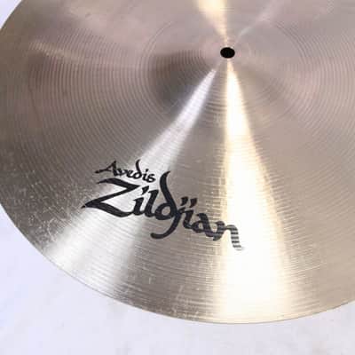 ZILDJIAN A.ZILDJIAN 18 THIN CRASH 1254g Zildjian Thin Crash 18-inch (08/12) image 2
