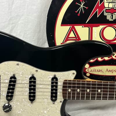 Fender Standard Stratocaster Strat MIM - Made in Mexico Electric Guitar image 3