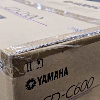 Yamaha CD-C600 5-Disc CD Changer/Player w/ USB iPod PlayXchange 2010 - Black image 4