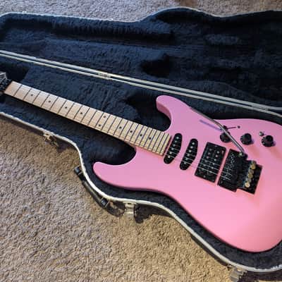 Fender Limited Edition HM Strat reissue 2020 - Flash Pink Hardcase image 8