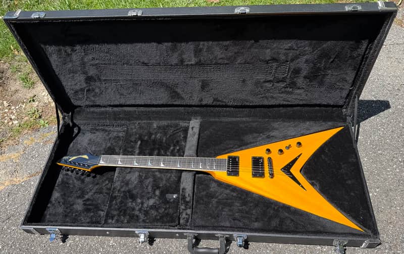 2018 Dean Limited Edition Dave Mustaine Signature VMNT Korina