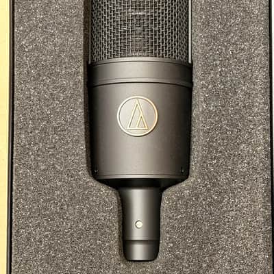 Audio-Technica AT4033a Cardioid Condenser Microphone image 3