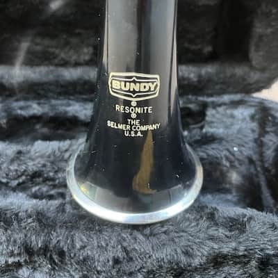 Bundy By Selmer Resonite Clarinet W/ Hybrid Case (Non-Functional) - Black image 12