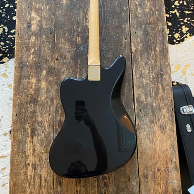 Fender Japan Traditional 2025 Ltd Edition Collection '60s Jaguar Black Pearl w/ Matching Headstock image 9