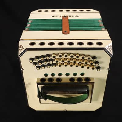 Bondonika Accordian vintage USED image 4