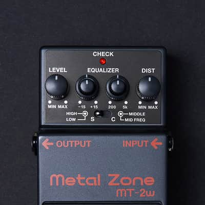 Boss Waza Craft MT-2W Metal Zone Distortion Pedal image 4