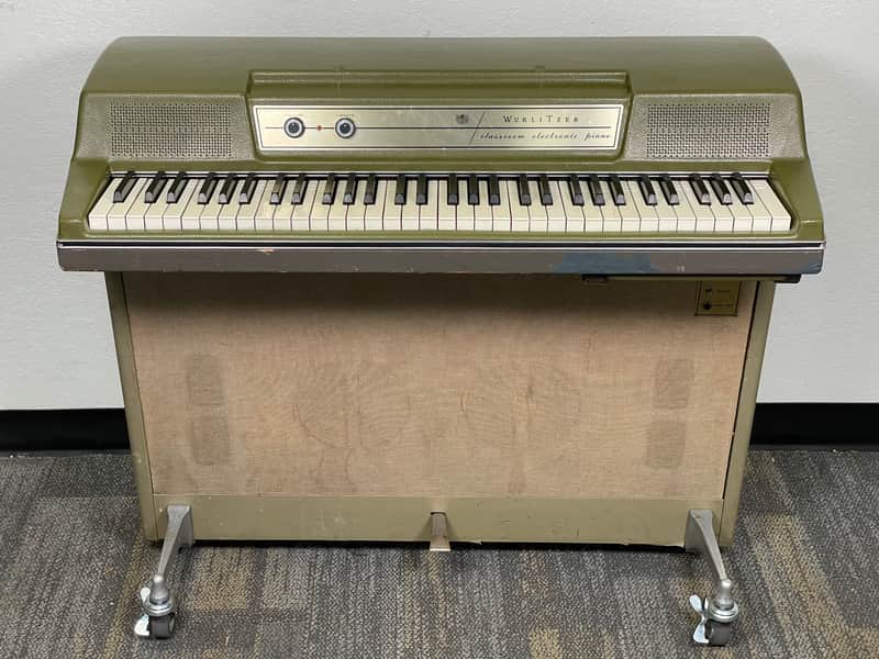 Wurlitzer 214VA Avocado Green Electric Piano image 1