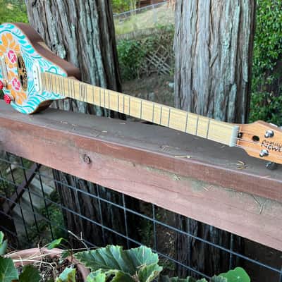 Anatolian Newt microtonal electric dulcimer - hand painted image 6