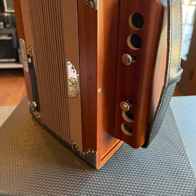 Hohner 3002 Ariette Accordion with Case image 6