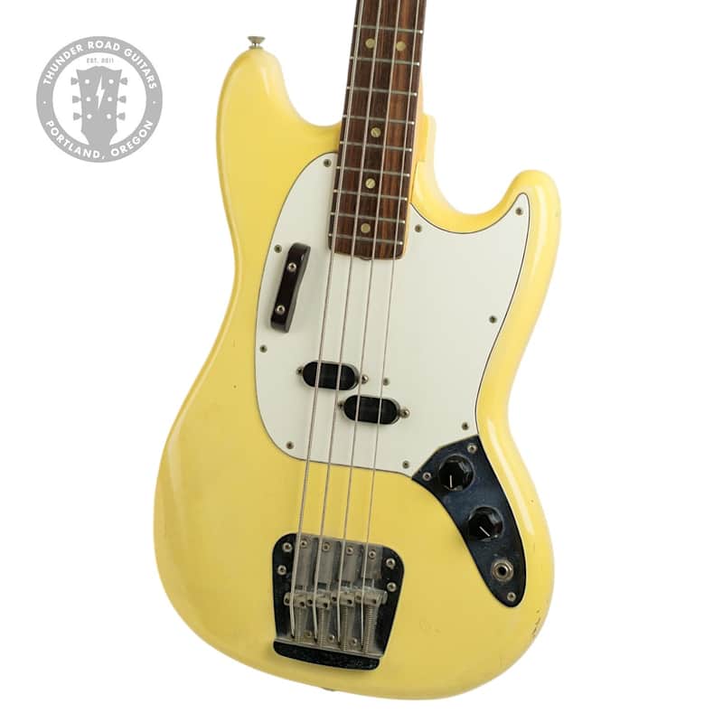 Fender Mustang Bass
