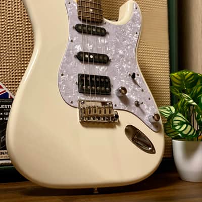 Tokai AST-114SH VWH/R Modern Goldstar Sound in Vintage White with Rosewood Fingerboard image 3