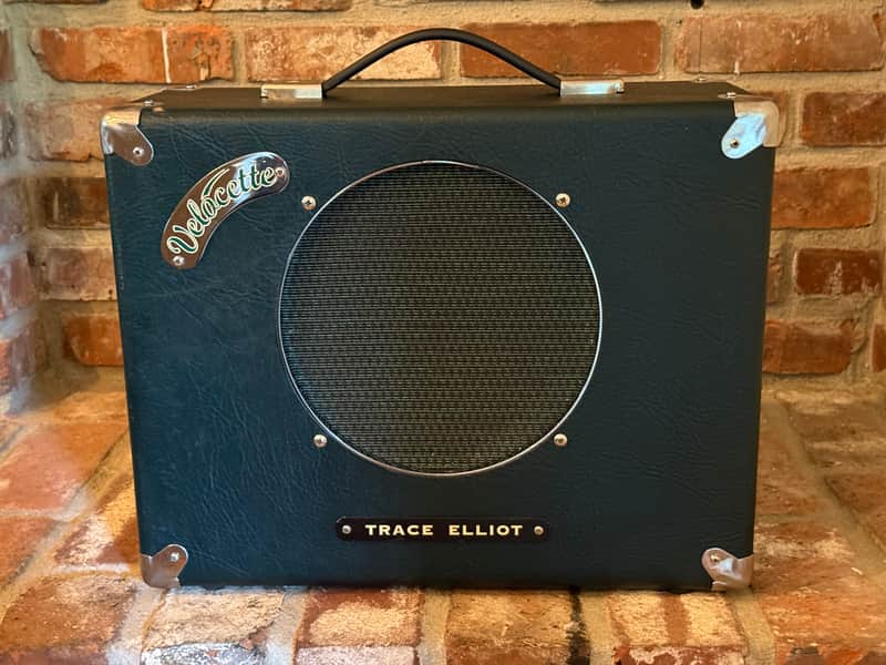 Trace Elliot Velocette