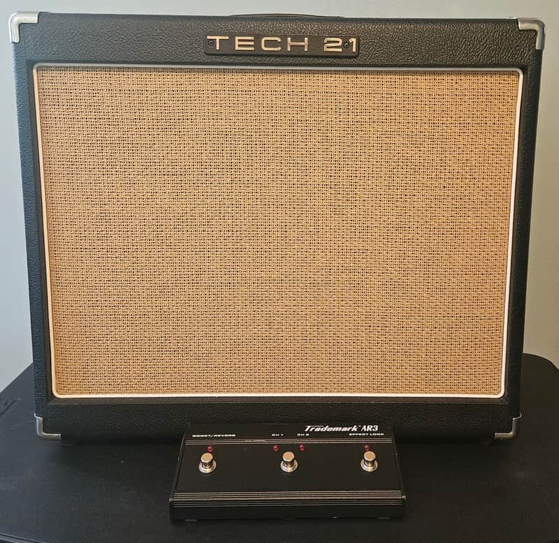 Tech 21 Trademark 60 Bild 1