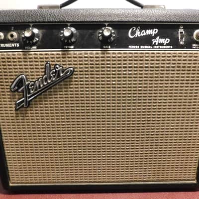 1966 Fender Champ Amp Blackface 6 Watt 1x8" Electric Guitar Amplifier ! image 1