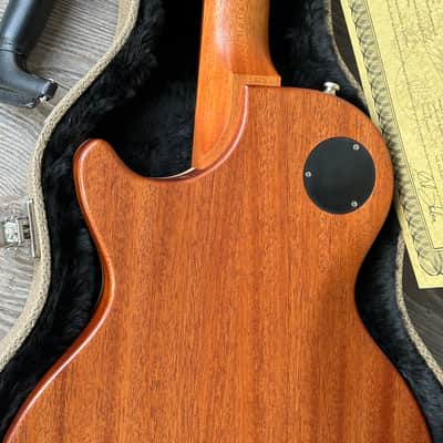 Nik Huber Orca The Seahorse LTD Serial# 1 Lemon Burst image 13