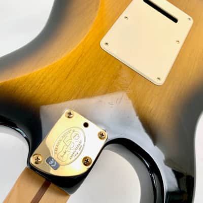 Fender Stratocaster American Deluxe 50th Anniversary Sunburst 2004 image 18