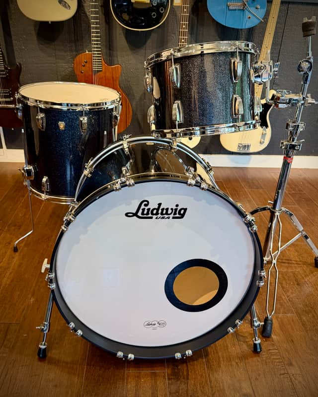 Ludwig 13/16/22 Classic Maple 3-piece Set - Black Sparkle image 1