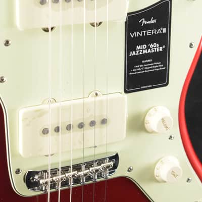 Fender Vintera III Mid '60s Jazzmaster Candy Apple Red Rosewood Fingerboard image 3
