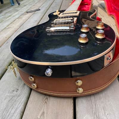 Gibson Les Paul Classic 2019 - Present - Ebony image 19