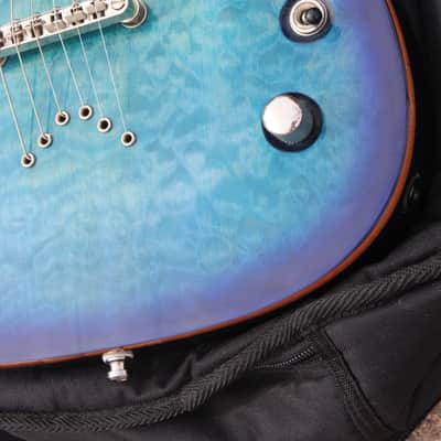 Dean Vendetta 4.0 Translucent Blue Quilted Top Guitar John Petrucci Liquifier Dimarzio Pickups! image 3